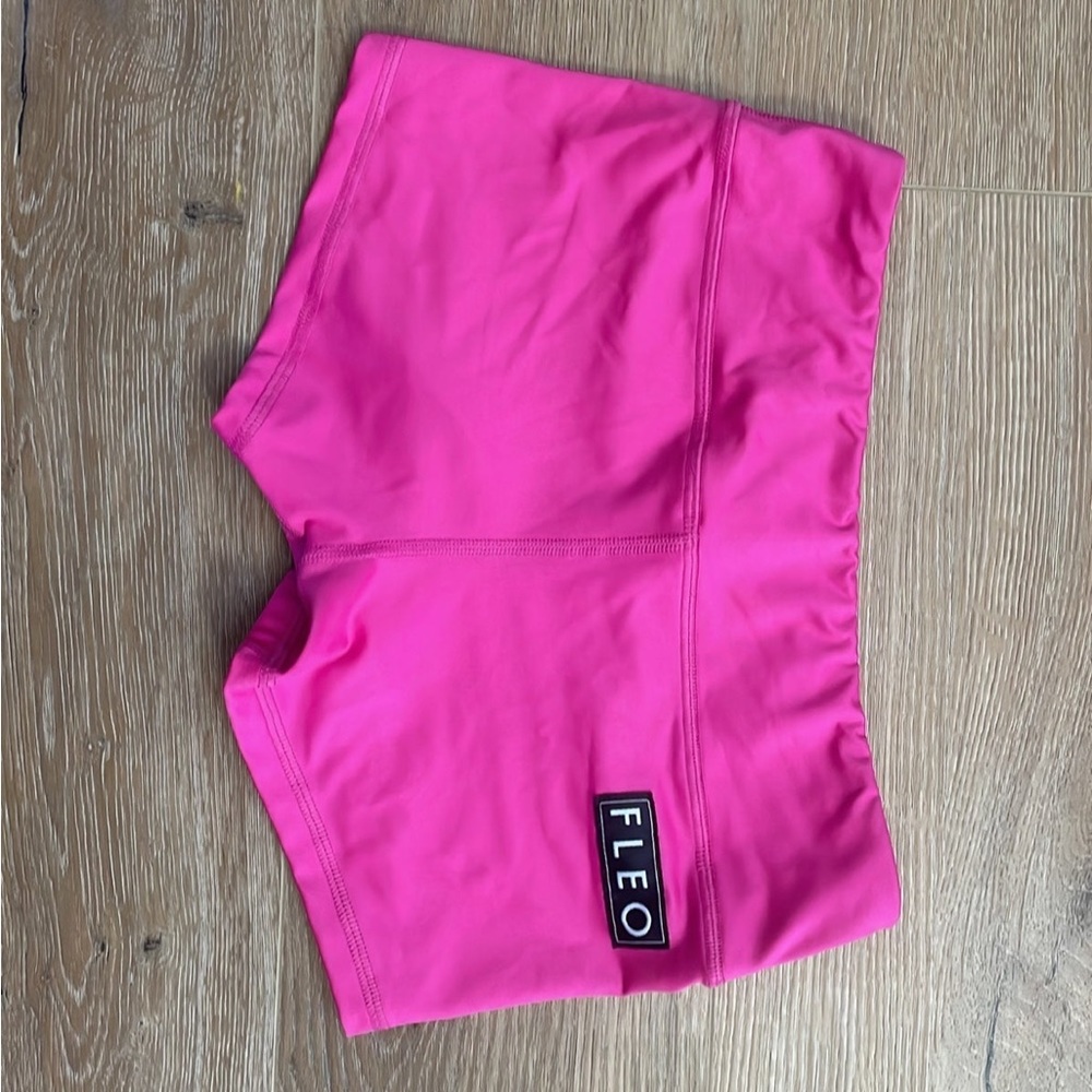 Size small Fleo spandex shorts in excellent condition. Only worn a few times.